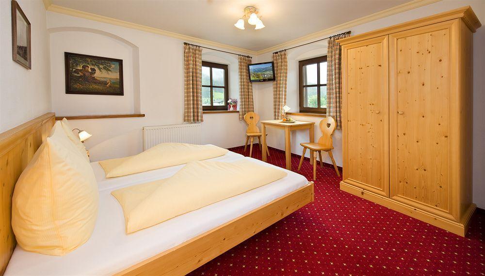 Hotel Reitlwirt ブリクセン イン ターレ エクステリア 写真